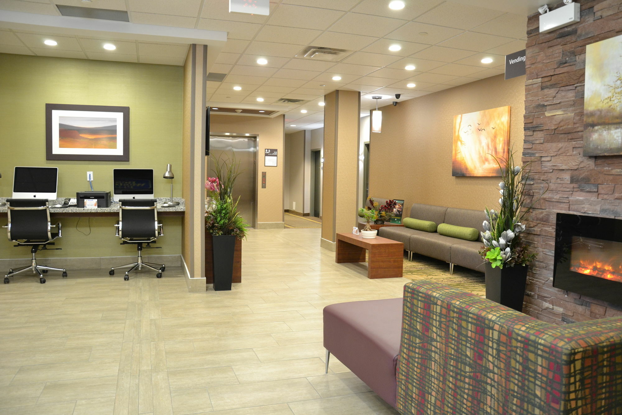 Best Western Plus Fergus Hotel מראה חיצוני תמונה